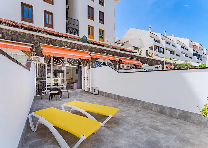 Apartamento En Parque Santiago II